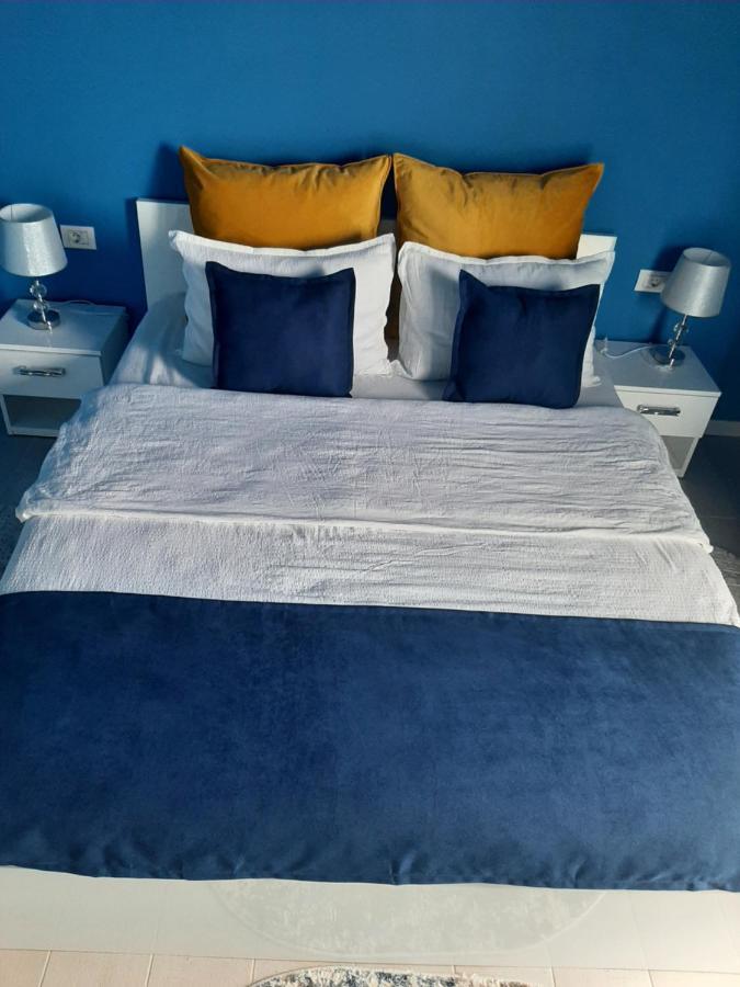 Blue Apartment ナボダリ エクステリア 写真